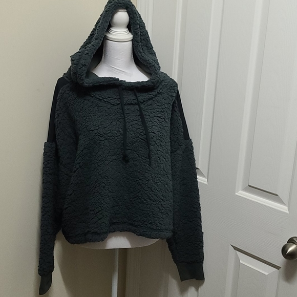 NWT Z by Zella Sheila Fleece Pullover - Picture 1 of 5